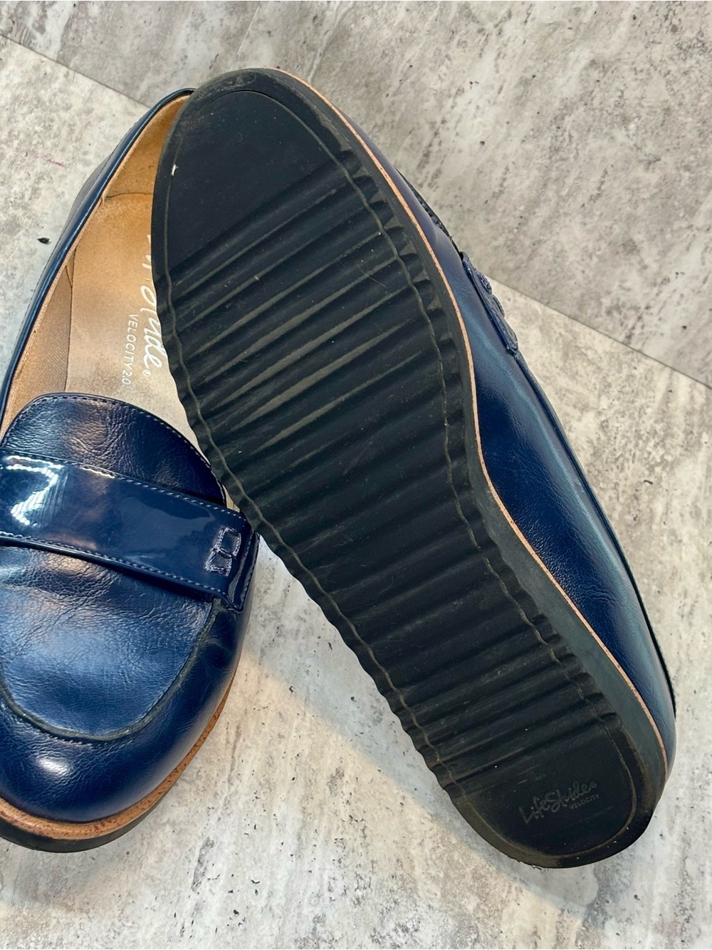 Life Stride Velocity 2.0 Navy Blue Flats Slip Ons Loafers Sz 8W - Picture 7 of 7